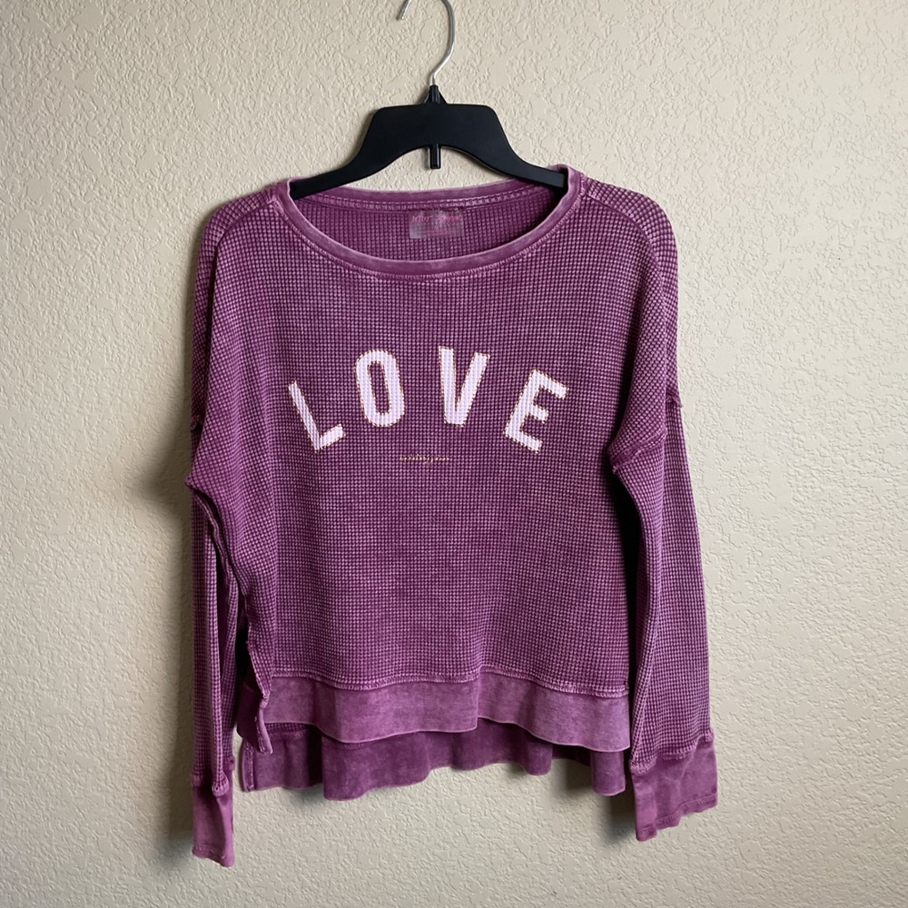 Betsy Johnson Womens Medium Waffle Textured Thermal Graphic Long‎ Sleeve Top